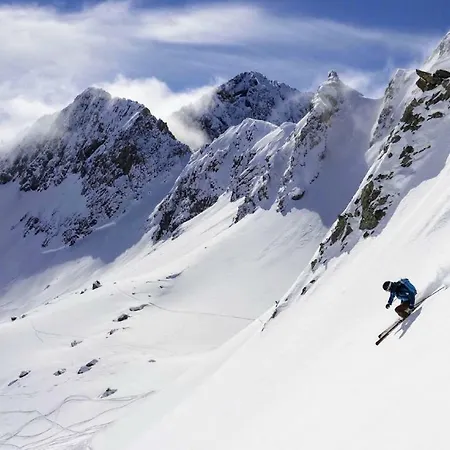 With Beautiful Views In 公寓