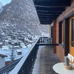 With Beautiful Views In アパート